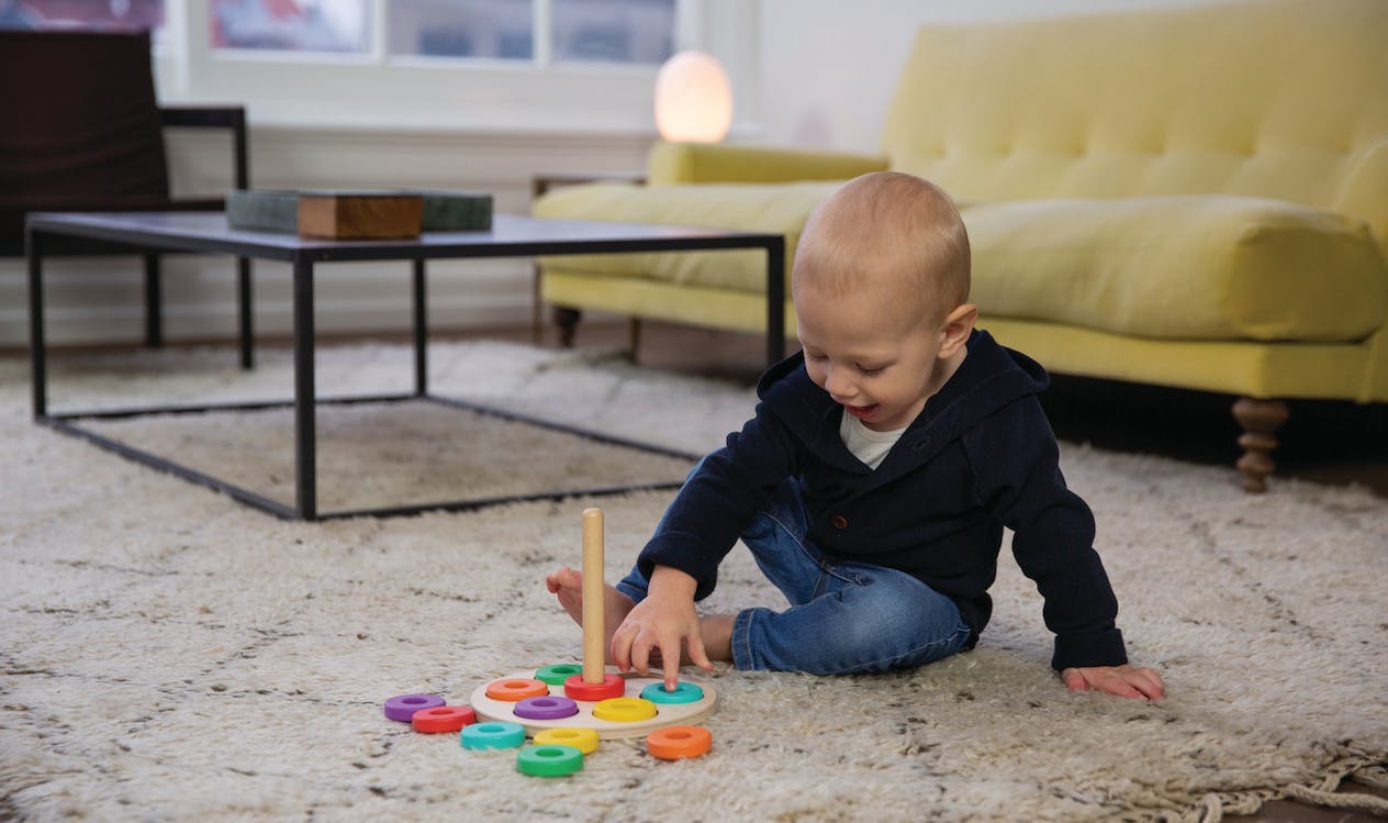 child stacking